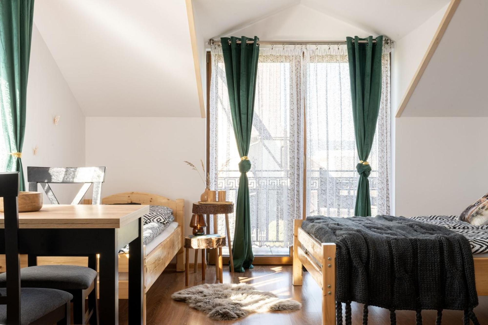 Dw Pod Zlotym Kasztanem Apartment Trybsz Екстериор снимка