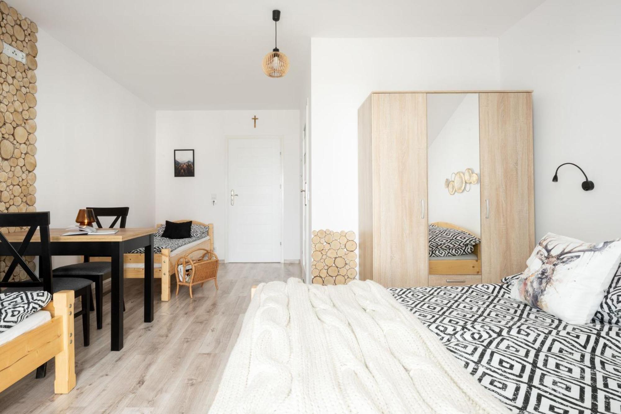 Dw Pod Zlotym Kasztanem Apartment Trybsz Екстериор снимка
